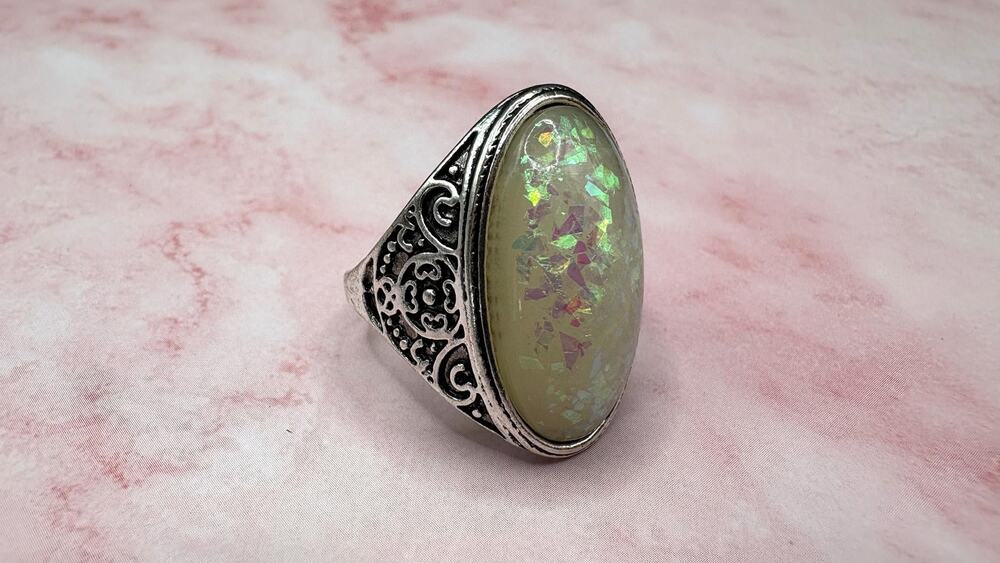 Vintage Faux Opal Cocktail Ring 8 Iridescent Green Pink Antiqued Silver Tone